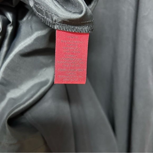 JS Collections black evening gown in black size 12 shoulder flower new - Picture 11 of 14